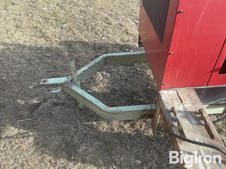 case-ih-6590-image-12