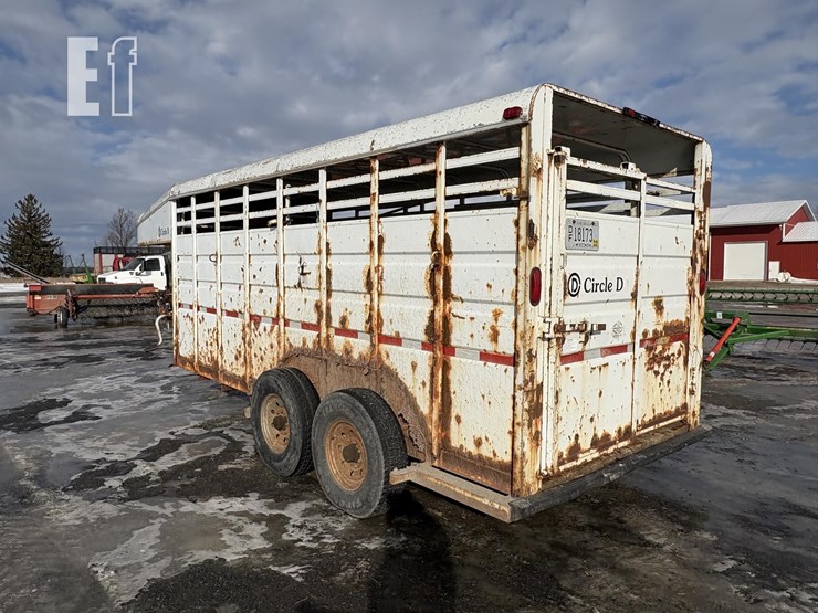 2003-circle-d-image-5