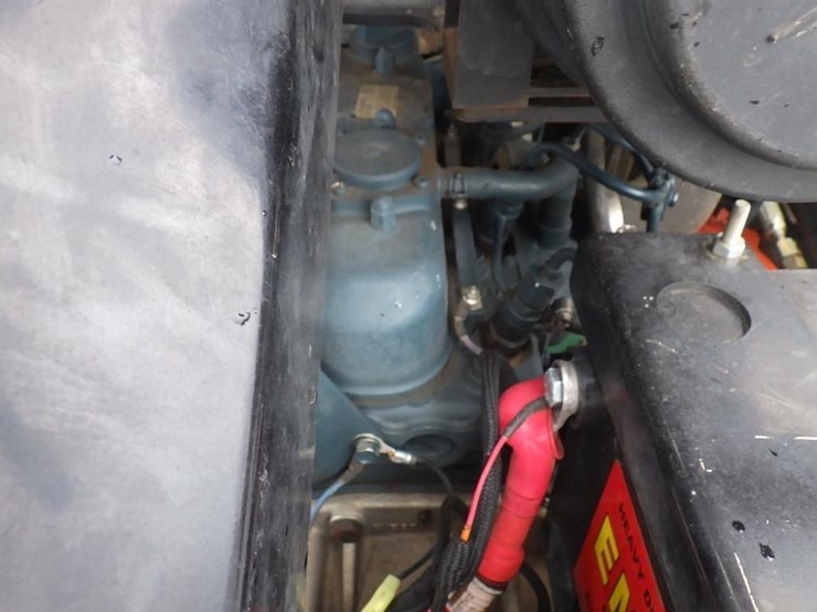 2019-ditch-witch-sk800-image-11