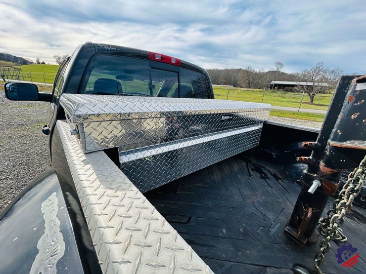 2004-dodge-ram-3500-image-29