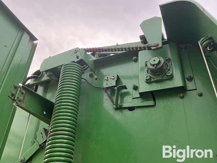 1985-john-deere-530-image-16