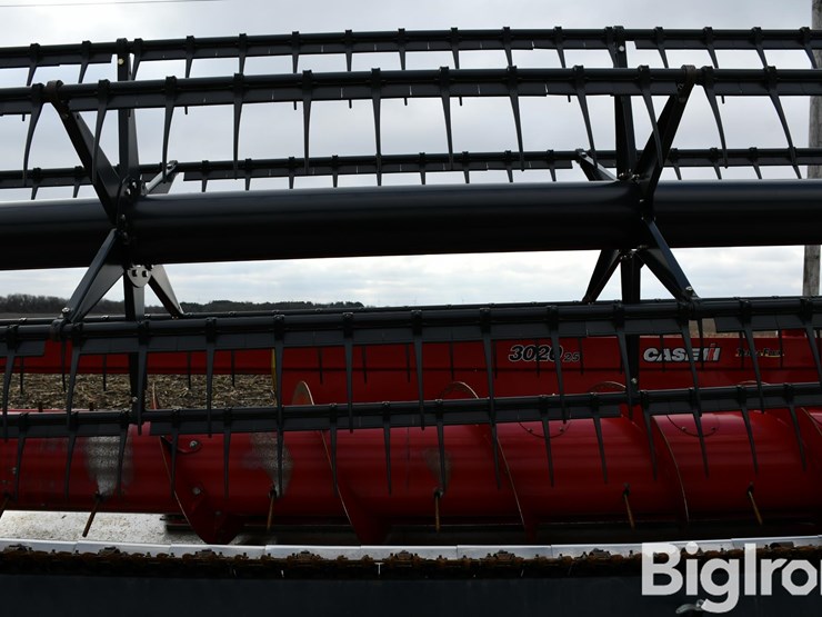 2013-case-ih-3020-image-14