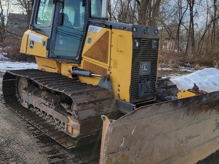 2012-deere-650k-image-5