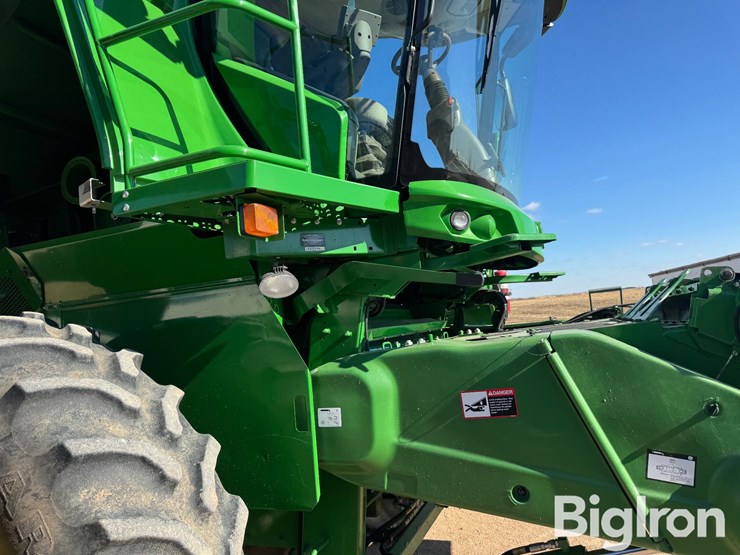 2017-john-deere-s670-image-15