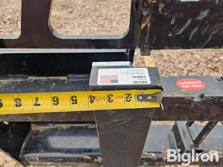 walk-through-pallet-fork-skid-steer-attachment-image-12