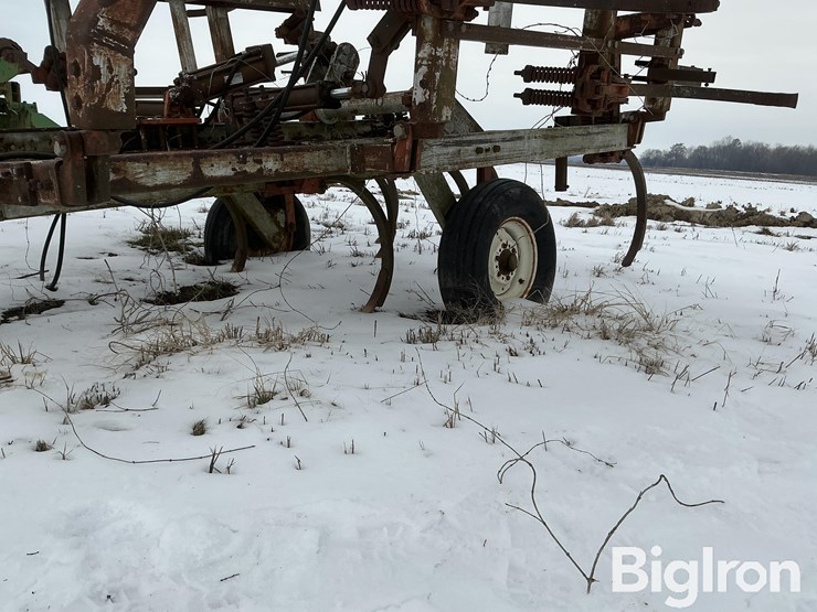 chisel-plow-image-15