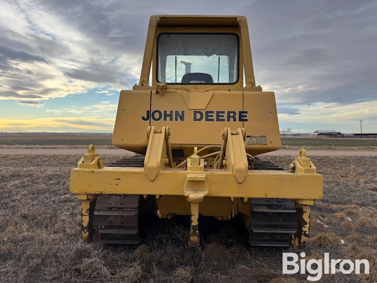 deere-850b-image-6