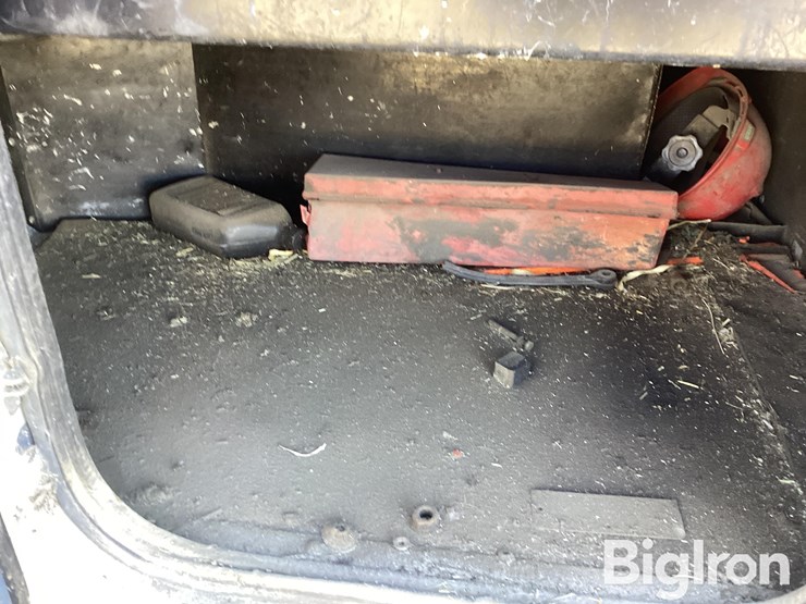 peterbilt-379-image-18