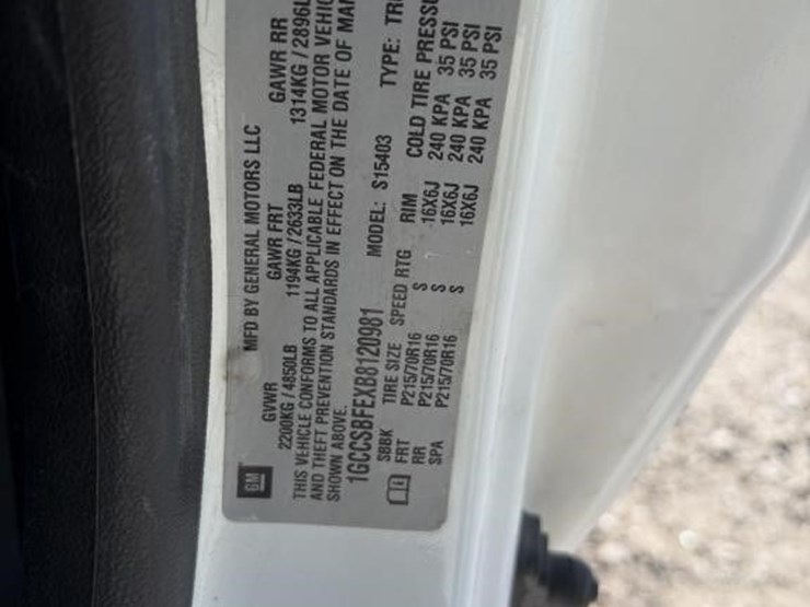 2011-chevrolet-colorado-image-29