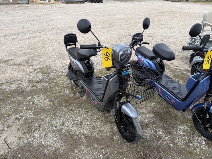 irev-electric-mini-bike-2025-image-1