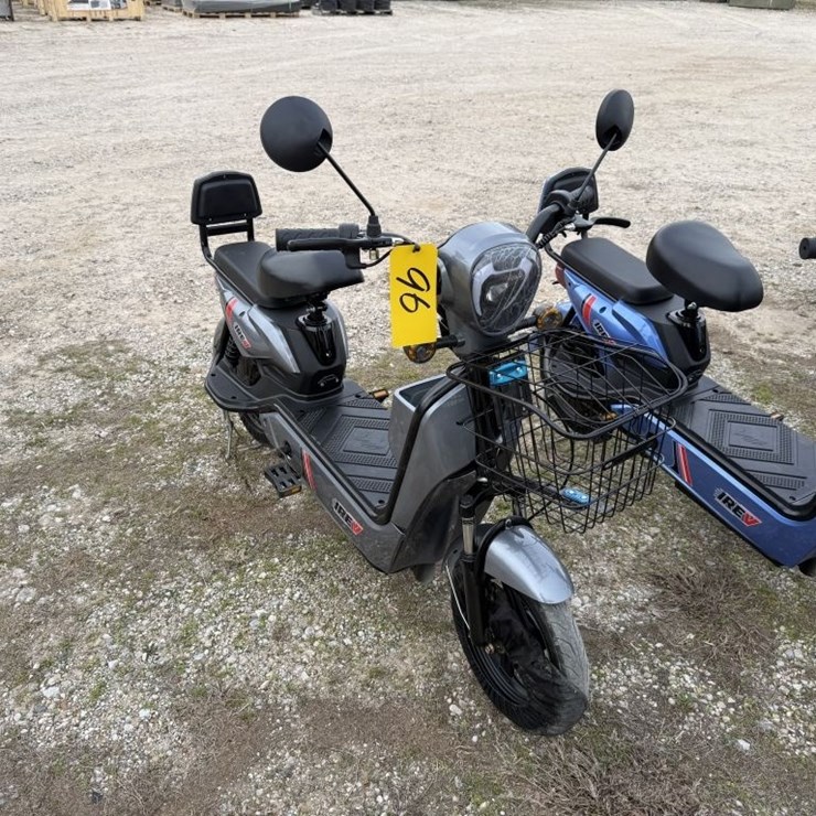 IREV ELECTRIC MINI BIKE 2025