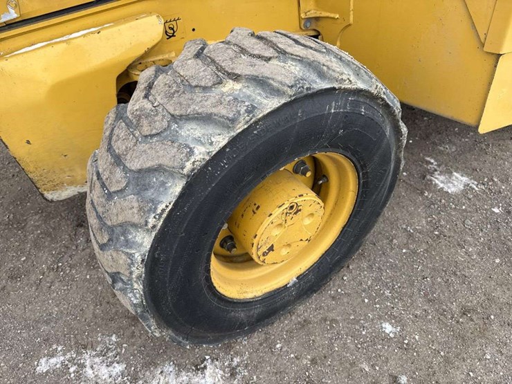 2020-john-deere-2020-image-11