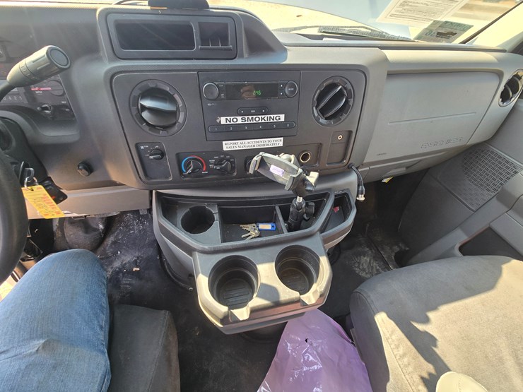 2019-ford-e450-image-31