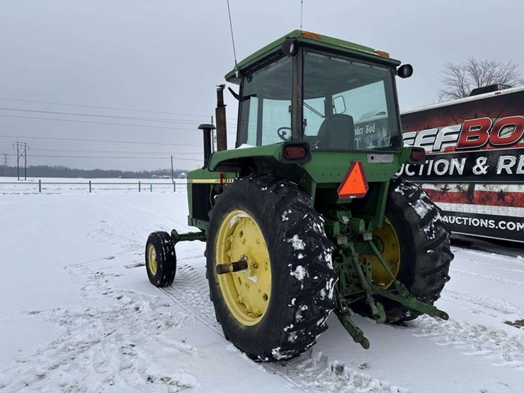 john-deere-4430-image-3