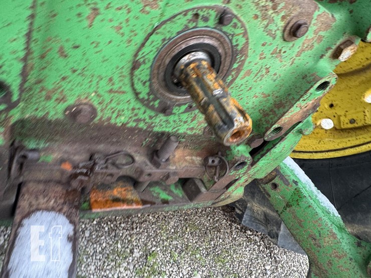 1997-john-deere-7810-image-11