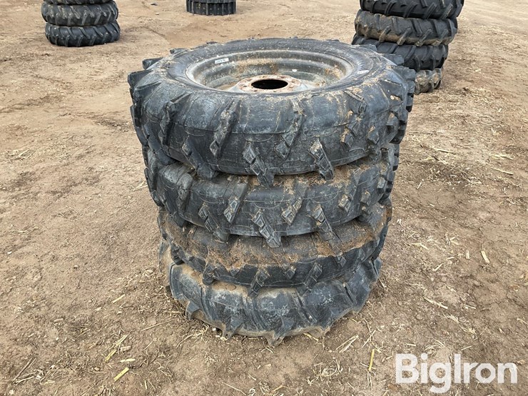 11-24.5-tires-image-1