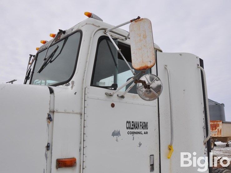 1991-international-t/a-truck-tractor-image-11