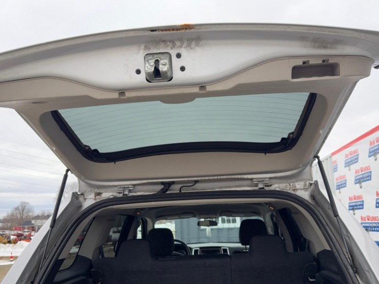 2010-jeep-grand-cherokee-image-9