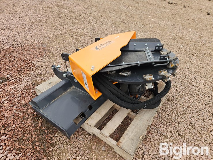 2025-arteer-tsg-31w-31"-traverse-stump-grinder-image-1