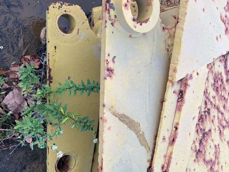 14”-scoop-bucket-image-9