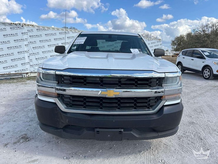 2016-chevrolet-silverado-1500-image-30