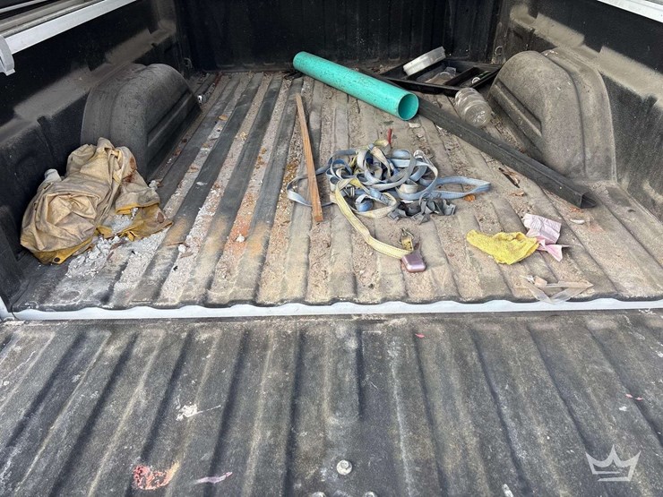 2004-chevrolet-silverado-1500-image-6