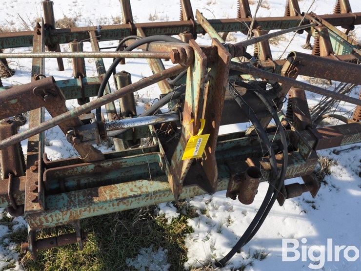 john-deere-1010-image-16