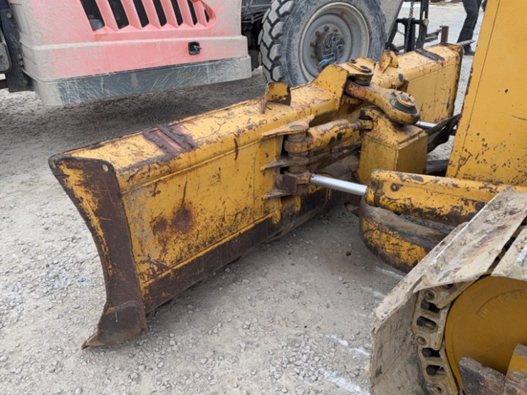 deere-450g-tc-image-16