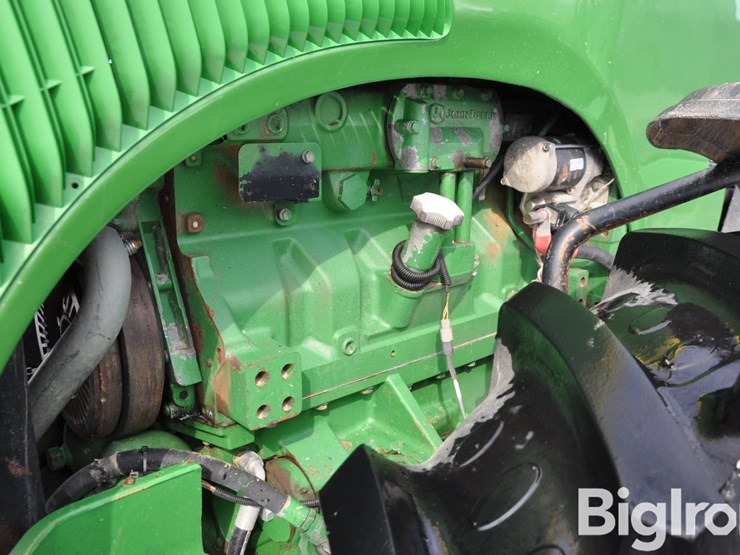 john-deere-8520-image-13