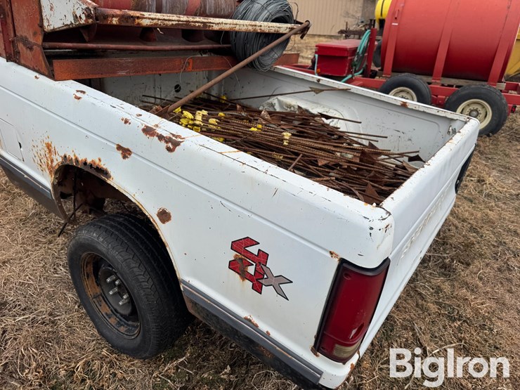 pickup-box-trailer-w/fencing-equipment-image-10