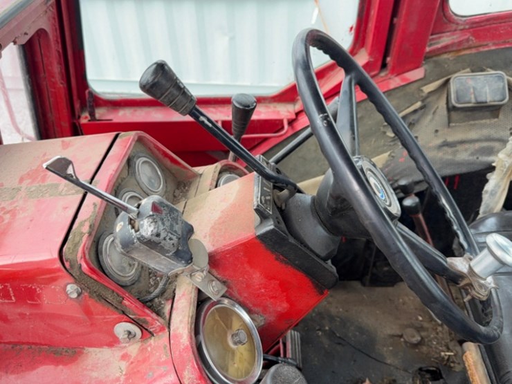 international-1066-image-24