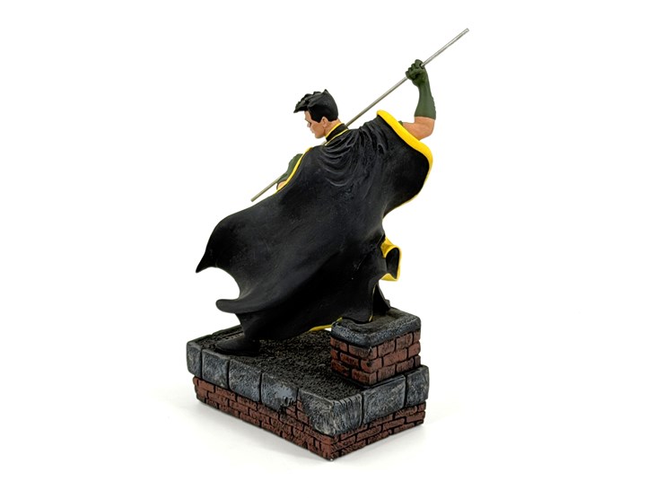 #1059-•-robin-limited-edition-dc-statue-image-4