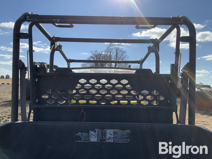 2012-john-deere-gator-image-17