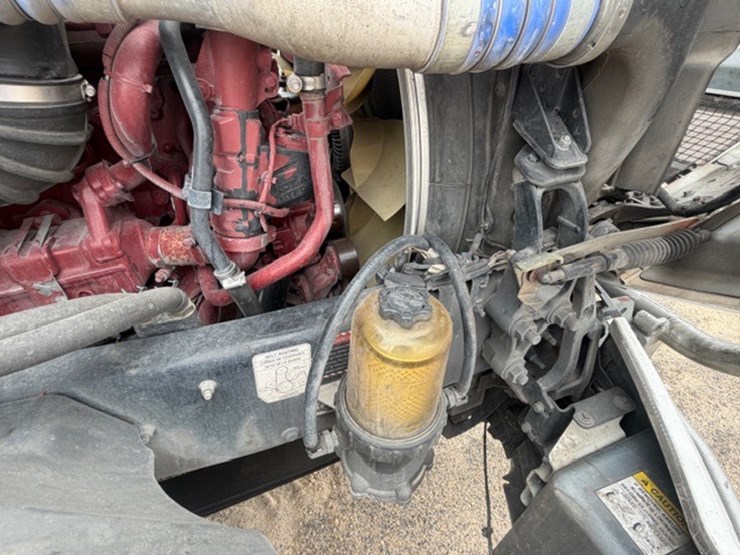 #227-•-2020-mack-anthem-image-97