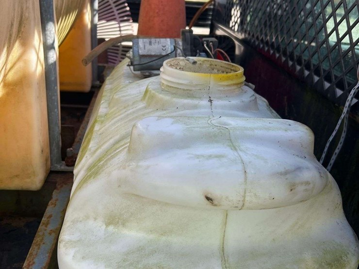 2003-ford-f350-image-23