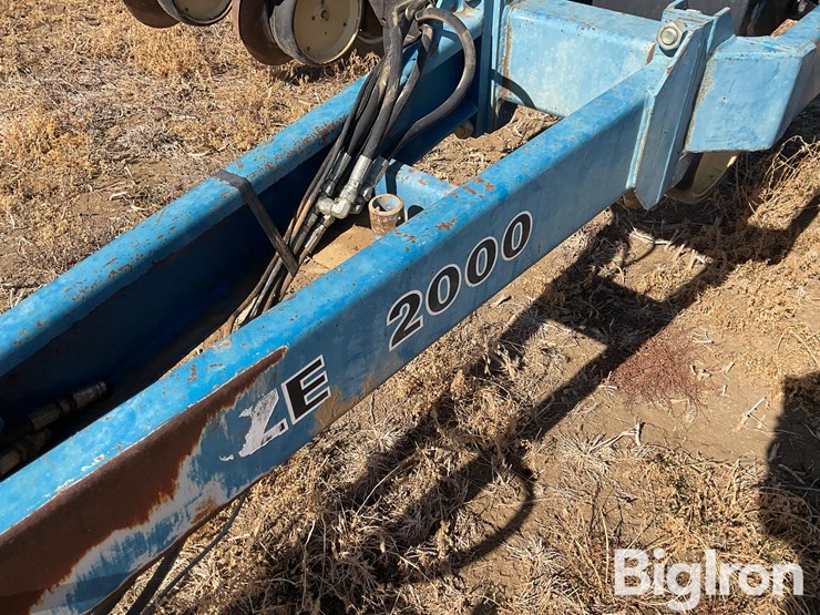 1996-kinze-2000-image-13