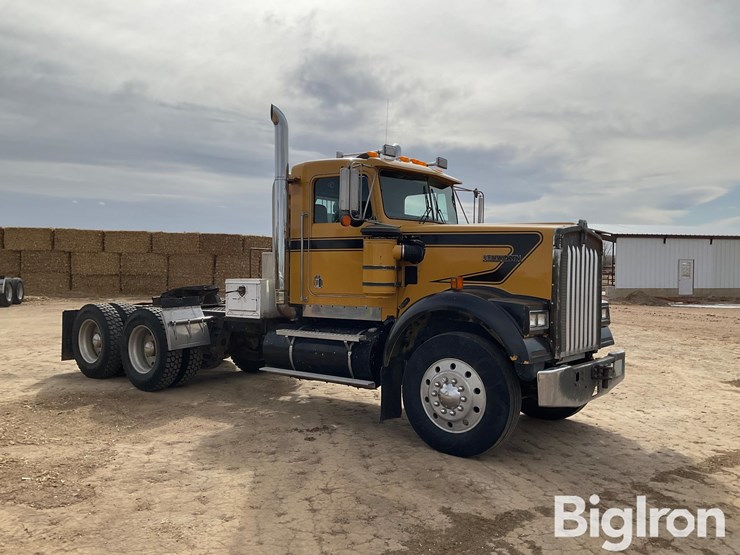 1985-kenworth-w900-image-3