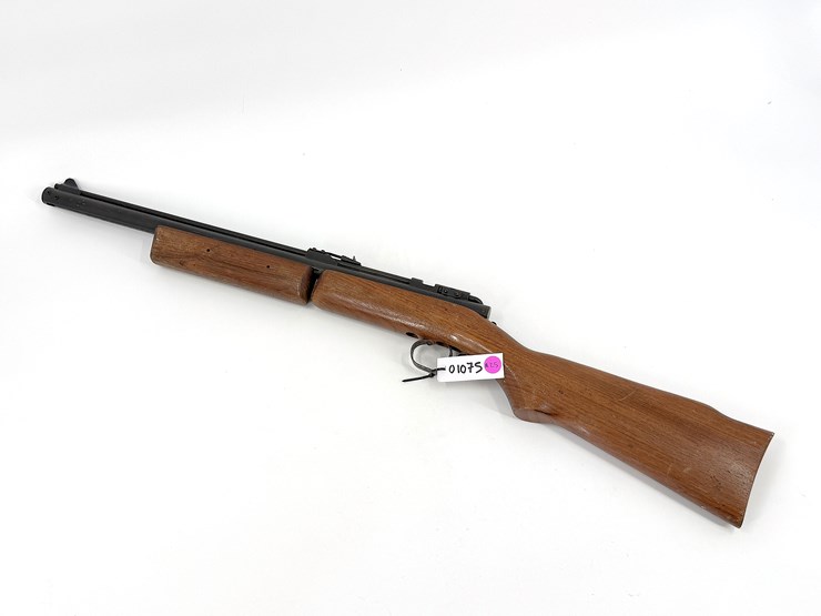 #1075-•-benjamin-air-rifle-company-pellet-gun-image-1
