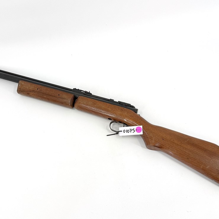 #1075 • BENJAMIN AIR RIFLE COMPANY PELLET GUN