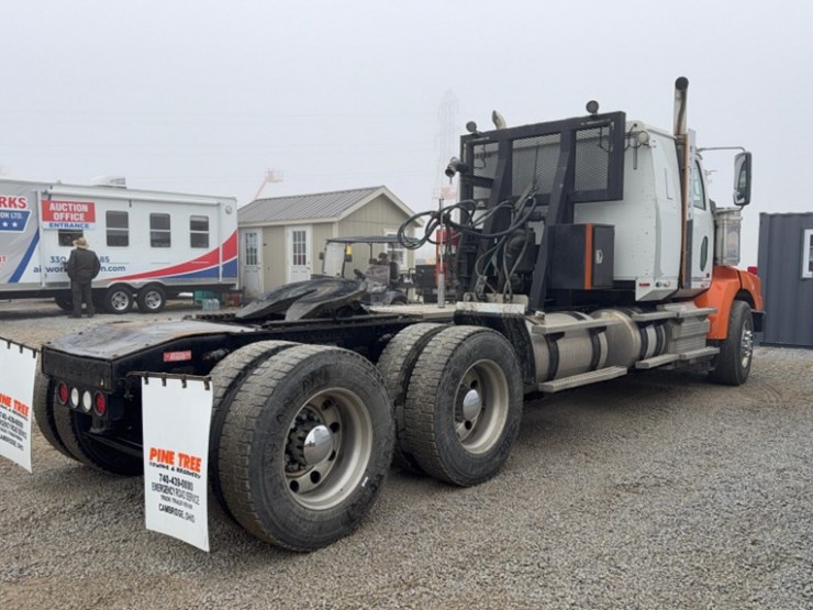 2015-western-star-4900sb-image-7