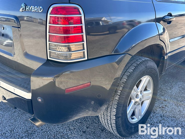 2007-mercury-mariner-image-13