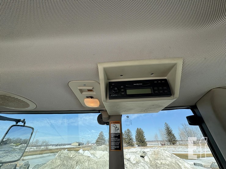 2011-john-deere-7130-image-21