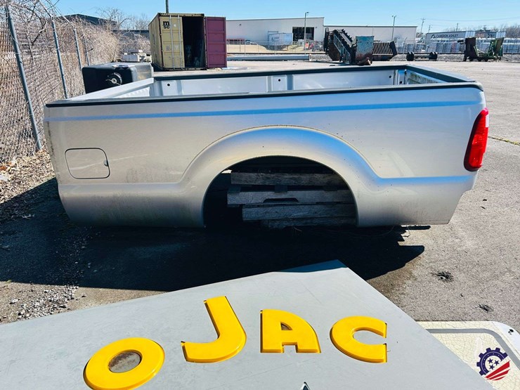 2012-ford-truck-bed-image-7