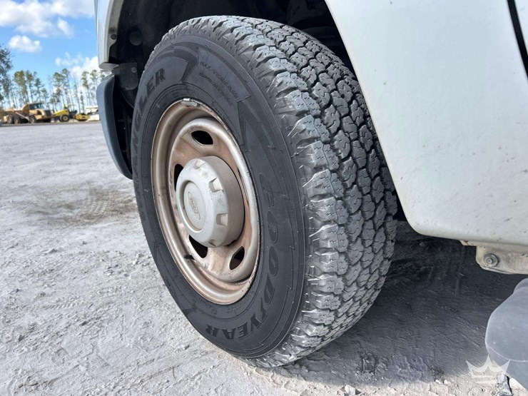 2015-ford-f250-image-23