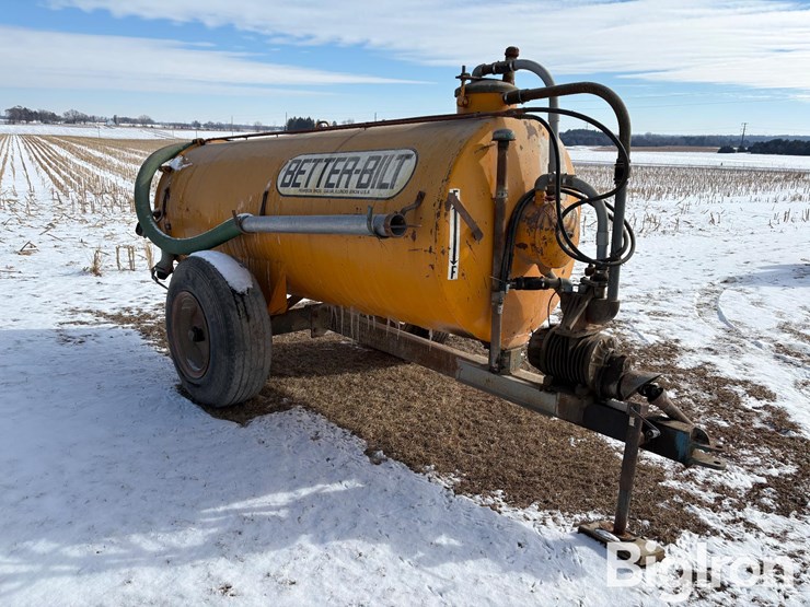 better-built-1100-manure-tank-image-3