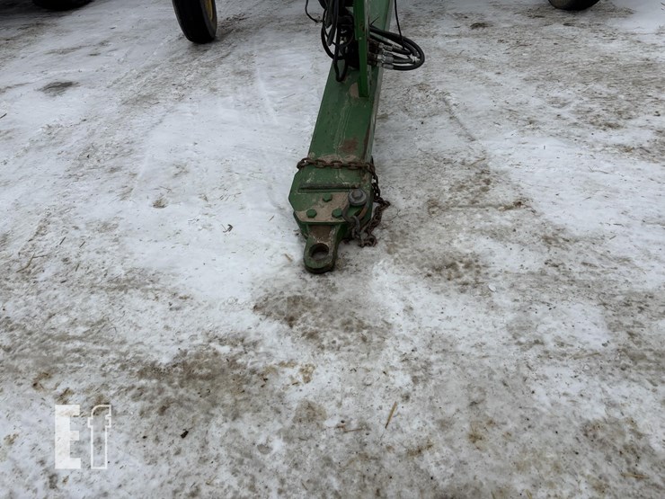 john-deere-2210-image-13