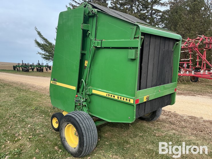 1985-john-deere-530-image-8