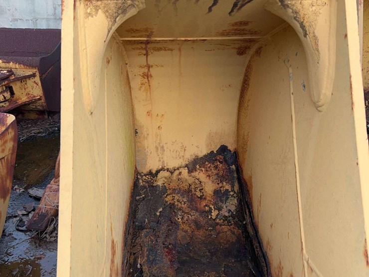 23”-hensley-bucket-image-6