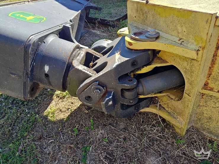 2013-john-deere-hydraulic-grapple-tractor-attachment-image-10