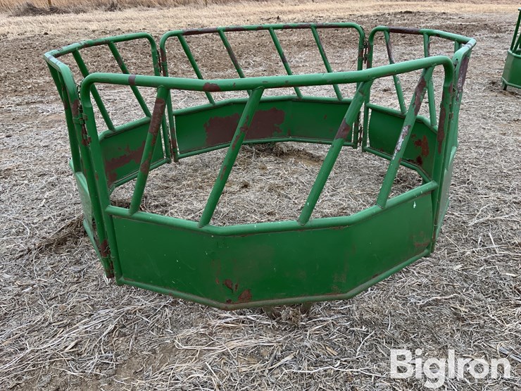 hw-foldable-bale-feeder-image-3
